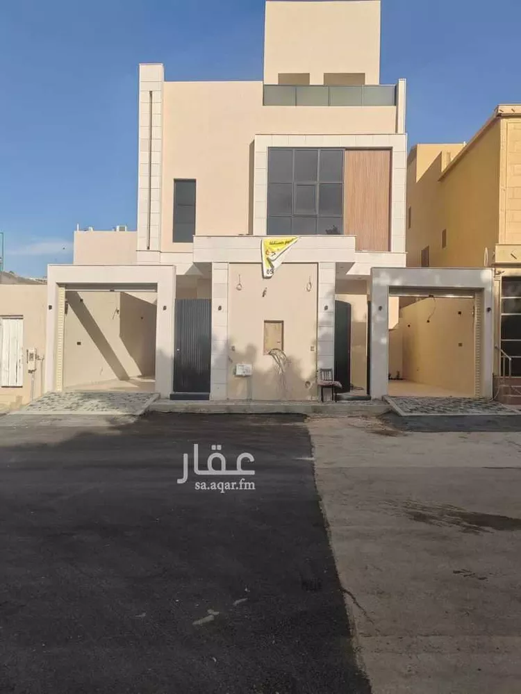 دور للبيع في شارع عبدالله بن المظفر, حي الحزم, مدينة الرياض, منطقة الرياض صورة 2