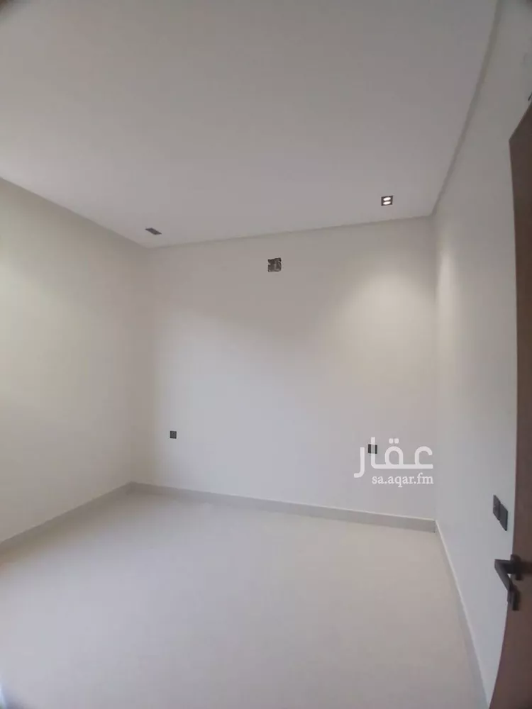 دور للبيع في شارع الحسن بن حمزة, حي طويق, مدينة الرياض, منطقة الرياض صورة 2