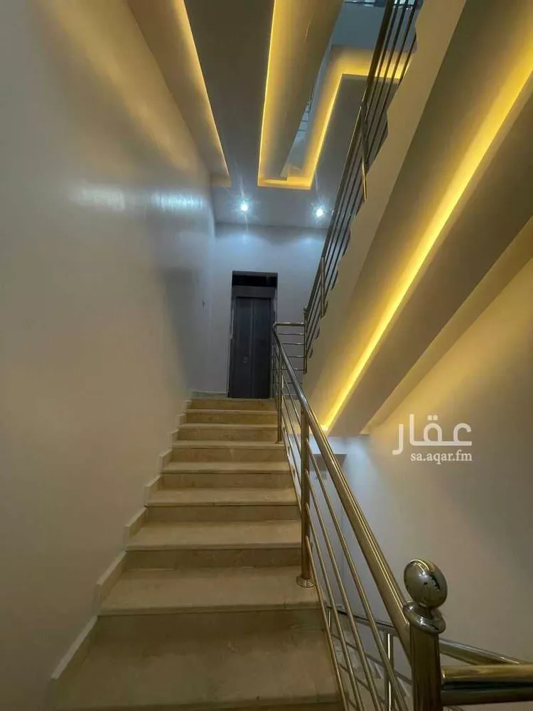 دور للبيع في شارع عبدالعزيز الدراوردي, حي طويق, مدينة الرياض, منطقة الرياض 7