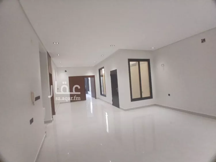 دور للبيع في شارع الحسن بن حمزة, حي طويق, مدينة الرياض, منطقة الرياض صورة 5