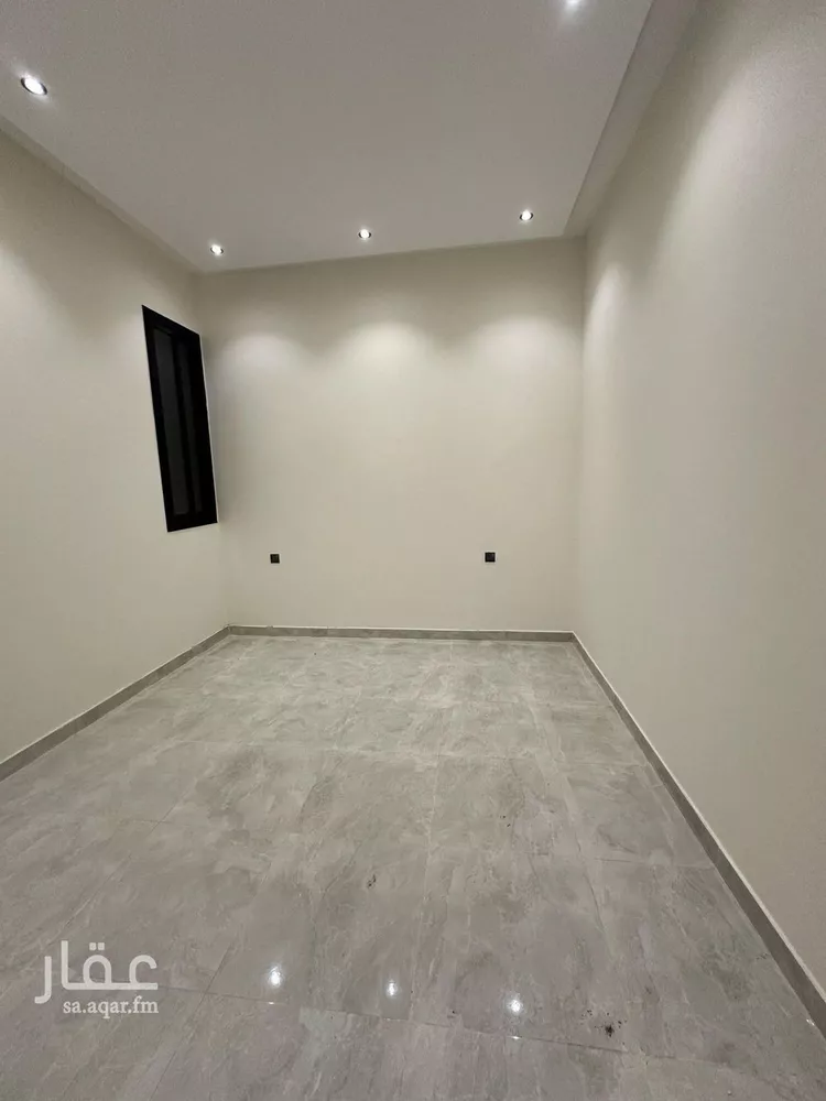 دور للبيع في شارع رفاعه بن شداد, حي طويق, مدينة الرياض, منطقة الرياض صورة 4