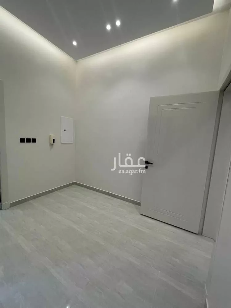 Floor for Sale in Riyadh Sultanah 8