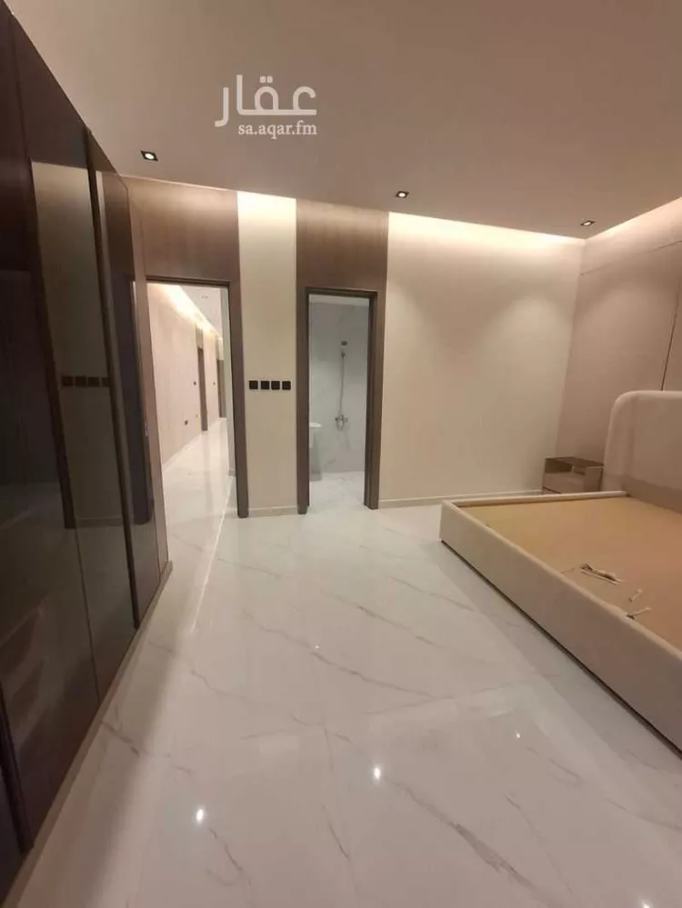 دور للبيع في شارع خيمر, حي عكاظ, مدينة الرياض, منطقة الرياض صورة 4