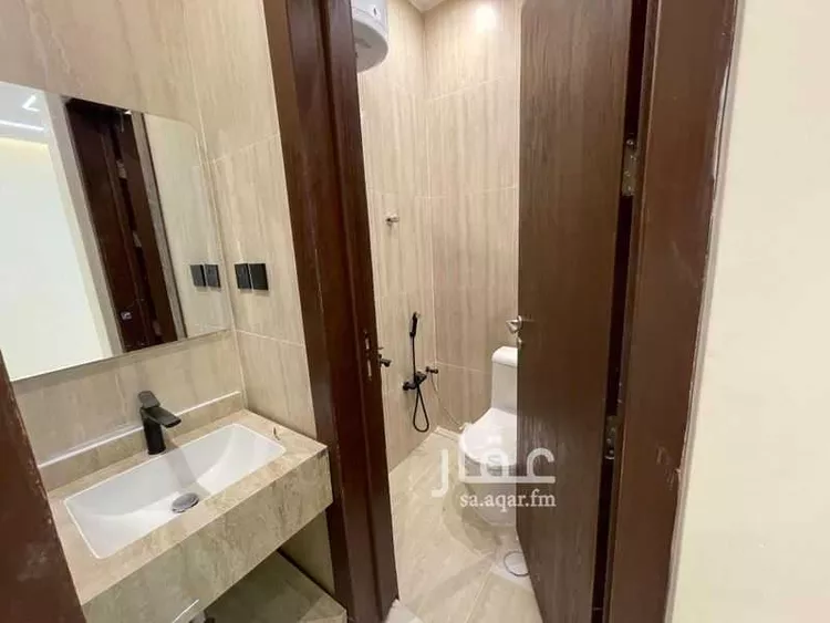 Floor for Sale in Riyadh Al Hazm 7