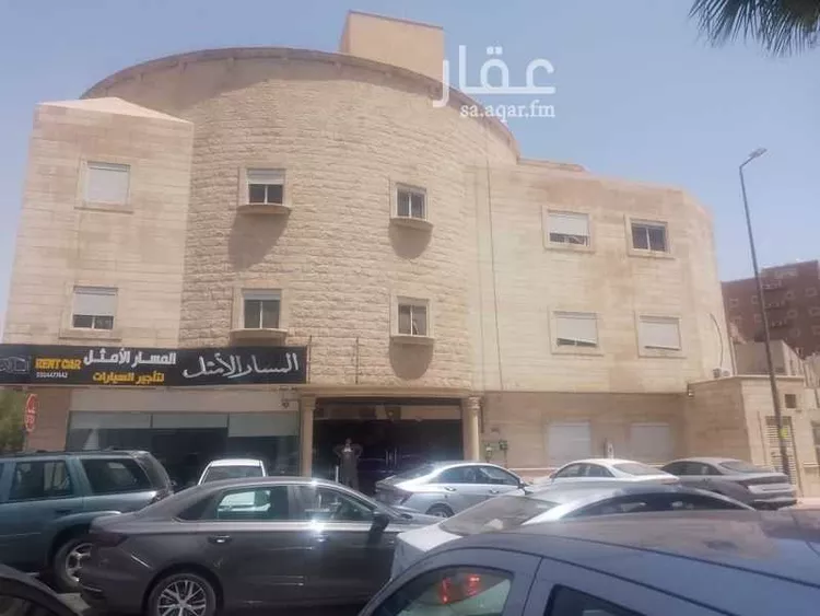 عمارة للإيجار في شارع الامير فهد بن ابراهيم ال سعود, حي الضباط, مدينة الرياض, منطقة الرياض