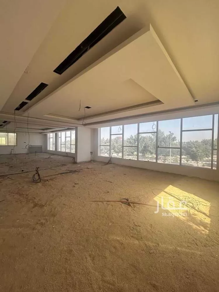 مكتب تجاري للإيجار في شارع طريق النهضة, حي الربوة, مدينة الرياض, منطقة الرياض صورة 2