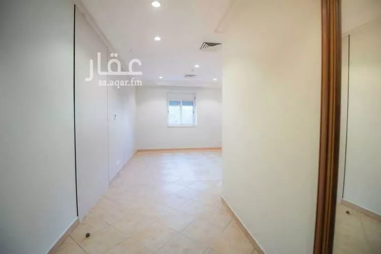 عمارة للإيجار في شارع الامير فهد بن ابراهيم ال سعود, حي الضباط, مدينة الرياض, منطقة الرياض صورة 2