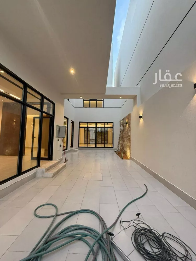 فيلا للبيع في شارع مليح بن طريف, حي المهدية, مدينة الرياض, منطقة الرياض صورة 5