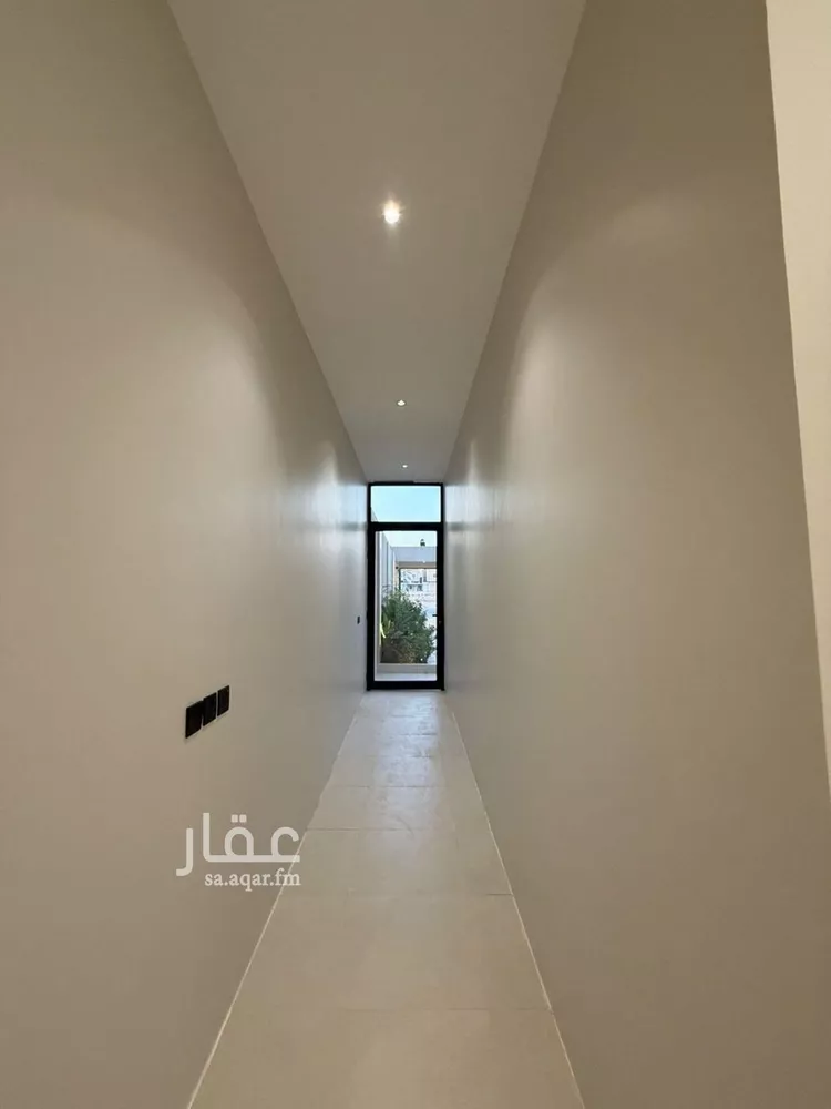 فيلا للبيع في شارع أمين بن محمد مرداد, حي المهدية, مدينة الرياض, منطقة الرياض صورة 5