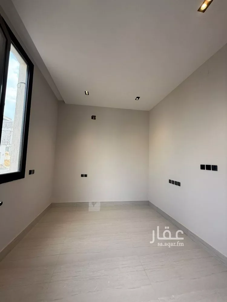 فيلا للبيع في شارع أحمد الكازروني, حي المهدية, مدينة الرياض, منطقة الرياض صورة 4