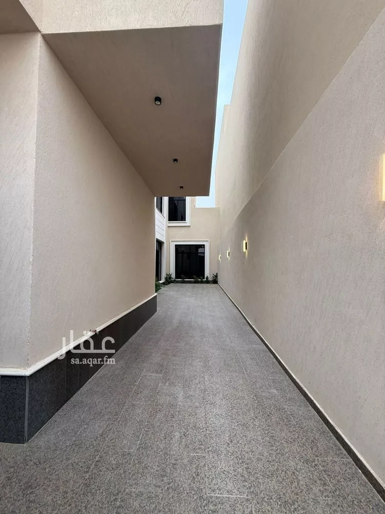 Villa for Sale in Riyadh Al Mahdiyah صورة 4