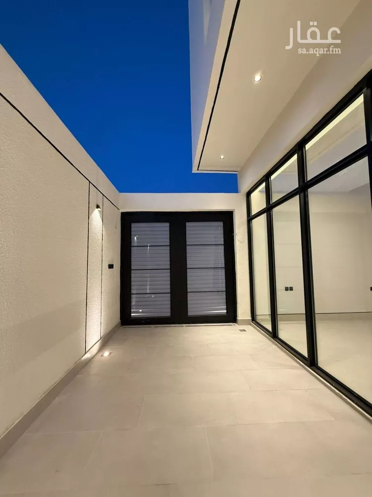 فيلا للبيع في شارع إسماعيل بن حماد, حي المهدية, مدينة الرياض, منطقة الرياض صورة 4