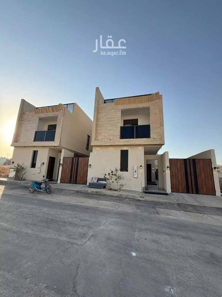 فيلا للبيع في شارع أحمد مفتي المكي الحنفي, حي المهدية, مدينة الرياض, منطقة الرياض