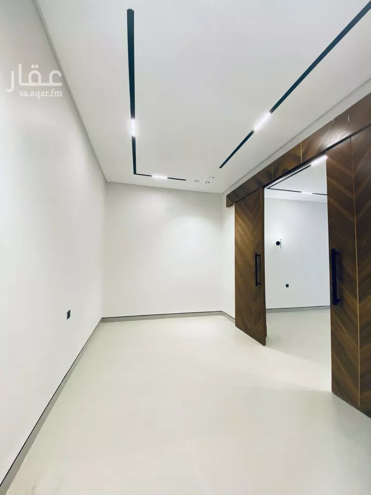 فيلا للبيع في شارع إسماعيل بن حماد, حي المهدية, مدينة الرياض, منطقة الرياض صورة 5