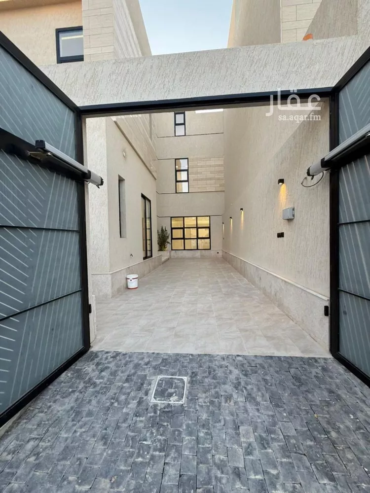 فيلا للبيع في شارع إبراهيم بن علي بن علوي, حي المهدية, مدينة الرياض, منطقة الرياض صورة 5