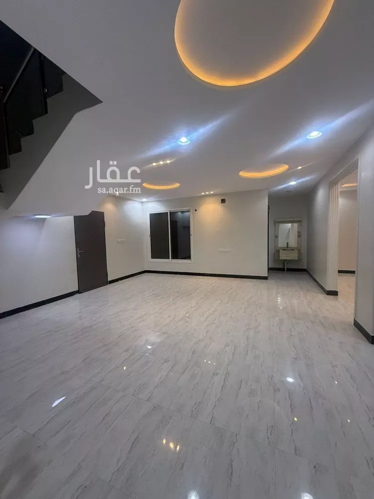 فيلا للإيجار في شارع إسحاق القيني, حي بدر, مدينة الرياض, منطقة الرياض صورة 2