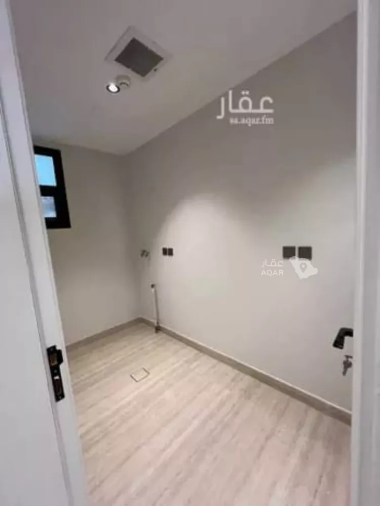 شقة للبيع في شارع عبدالله بن قيس, حي إشبيلية, مدينة الرياض, منطقة الرياض 9