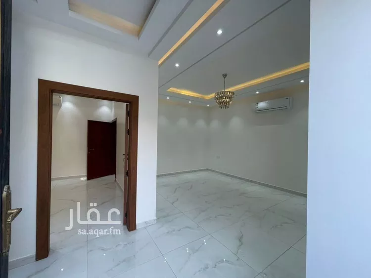 فيلا للإيجار في شارع رقم 345, حي الملقا, مدينة الرياض, منطقة الرياض 15