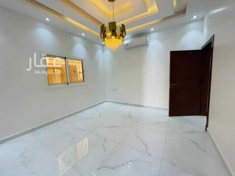 فيلا للإيجار في شارع رقم 345, حي الملقا, مدينة الرياض, منطقة الرياض 16