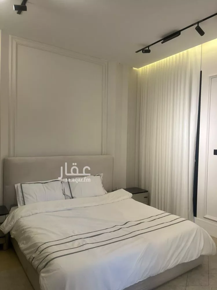 فيلا للبيع في شارع صفوان المرادي, حي الصفاء, مدينة الرياض, منطقة الرياض 8