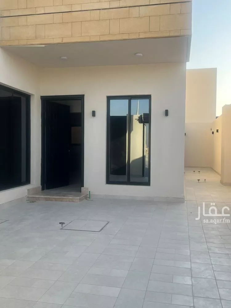 فيلا للبيع في شارع صفوان المرادي, حي الصفاء, مدينة الرياض, منطقة الرياض صورة 2