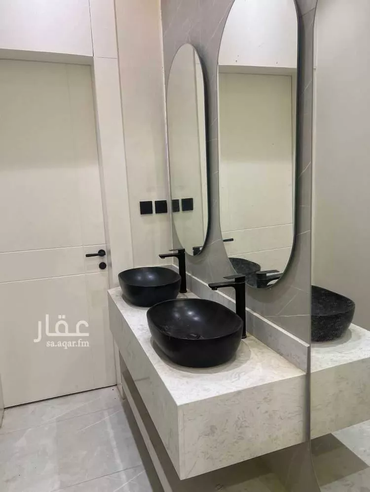 Villa for Sale in Riyadh Al Janadriyah 6