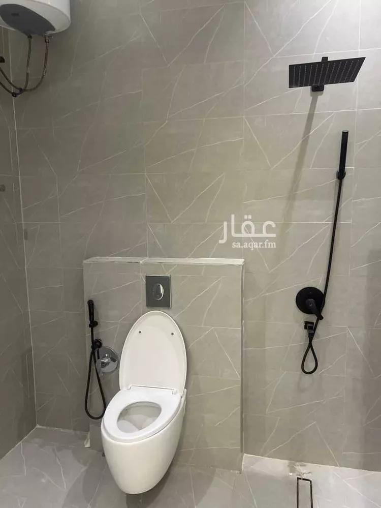 Villa for Sale in Riyadh Al Janadriyah 9