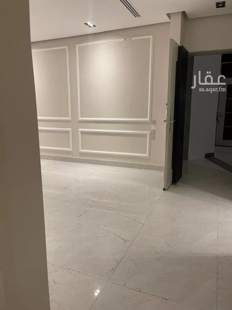 فيلا للإيجار في شارع عبدالكريم سلمان, حي العارض, مدينة الرياض, منطقة الرياض صورة 3