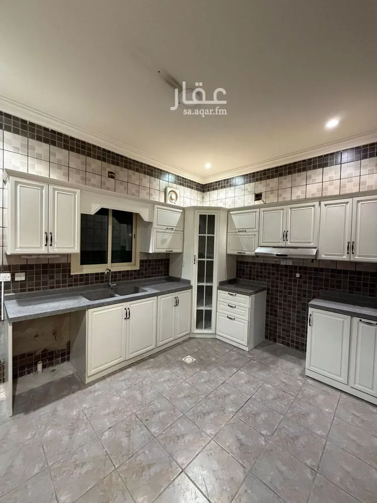 دور للإيجار في شارع عين الزان, حي النفل, مدينة الرياض, منطقة الرياض صورة 5