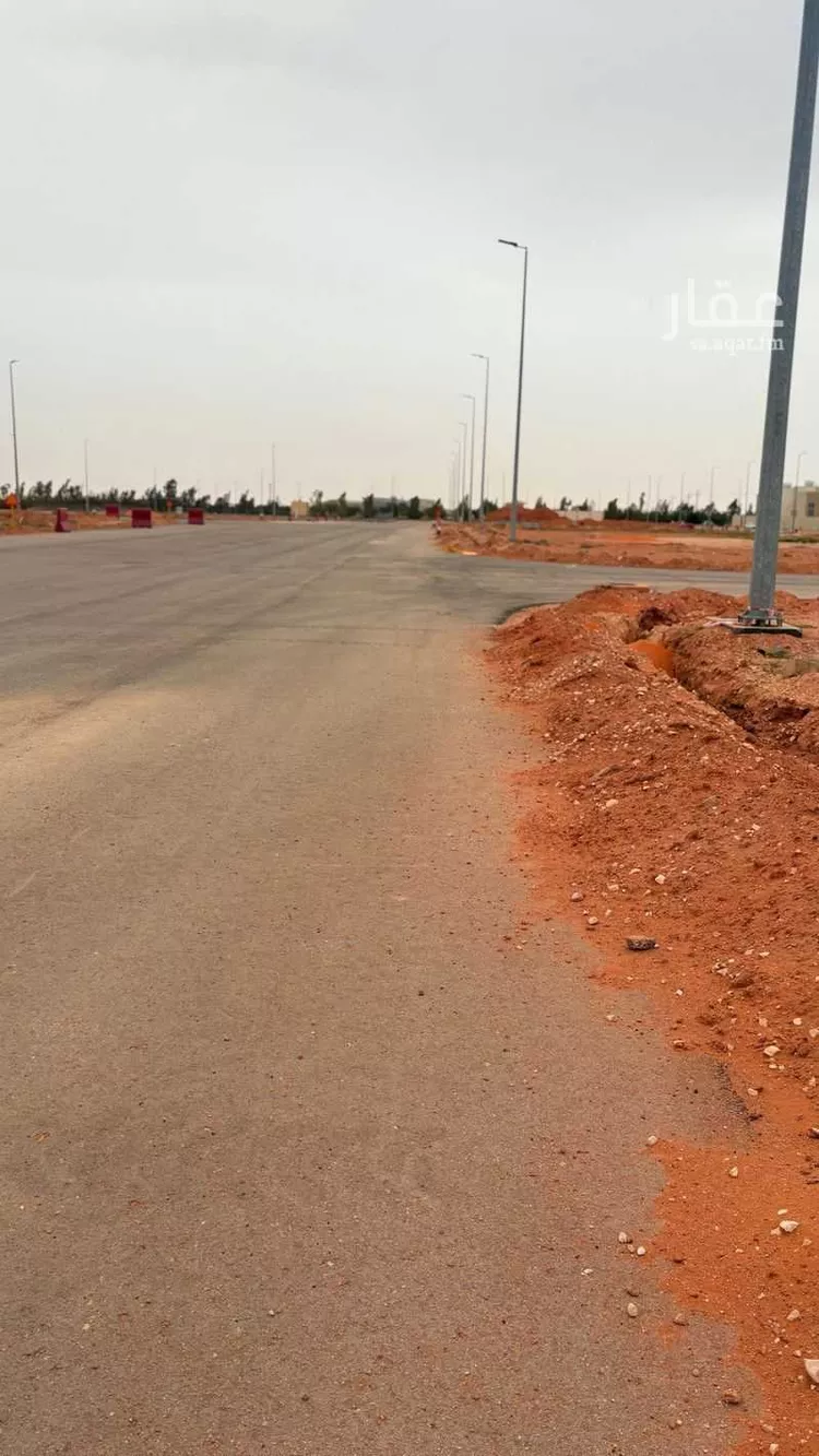Land for Sale in Al Majmaah King Abdullah صورة 4