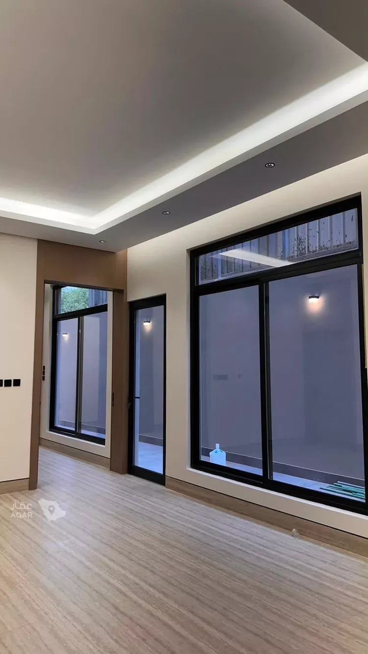 Floor for Sale in Riyadh As Salam 6