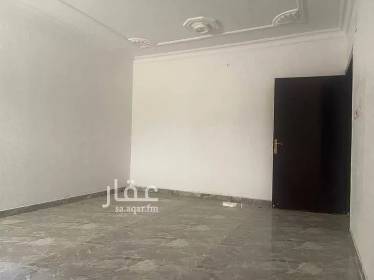 شقة للإيجار في شارع الشيخ عمر بن عبداللطيف بن عبدالرحمن, حي ظهرة البديعة, مدينة الرياض, منطقة الرياض 1 صورة