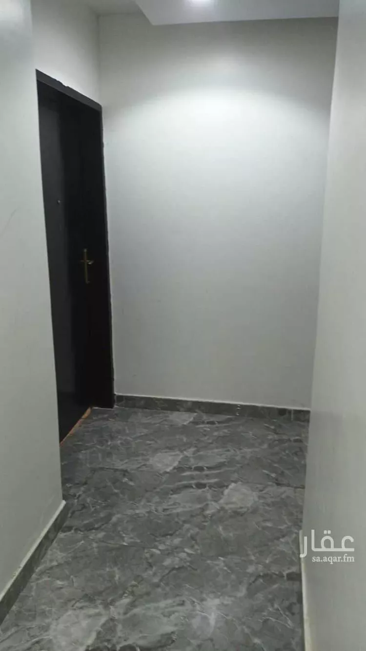 شقة للإيجار في شارع الشيخ عمر بن عبداللطيف بن عبدالرحمن, حي ظهرة البديعة, مدينة الرياض, منطقة الرياض صورة 4