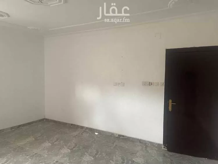 شقة للإيجار في شارع الشيخ عمر بن عبداللطيف بن عبدالرحمن, حي ظهرة البديعة, مدينة الرياض, منطقة الرياض صورة 5