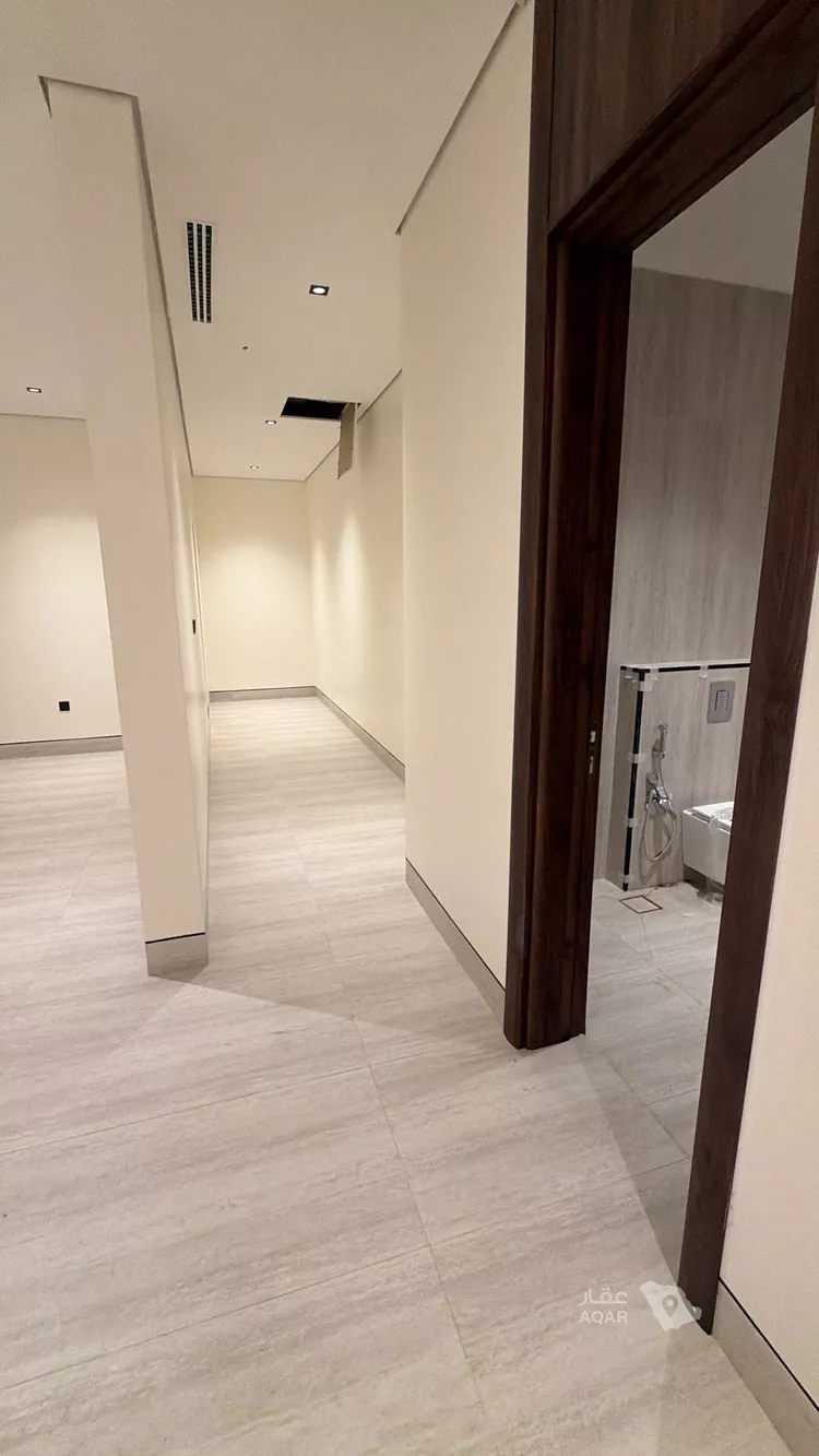 Villa for Sale in Riyadh Al Mahdiyah 11