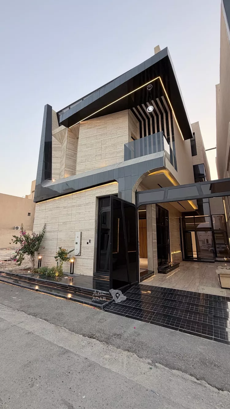 فيلا للبيع في شارع أحمد بن علي بن السمين, حي المهدية, مدينة الرياض, منطقة الرياض