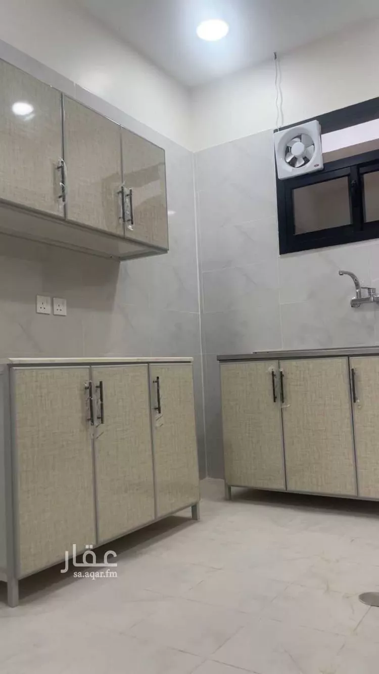 شقة للإيجار في شارع الامير نايف بن عبدالعزيز, حي الأمير سلطان بن عبدالعزيز, مدينة المجمعه, منطقة الرياض