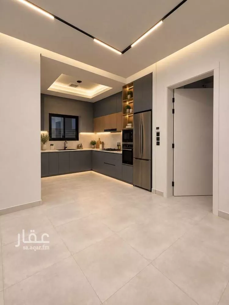 Floor for Sale in Riyadh Al Arid 12