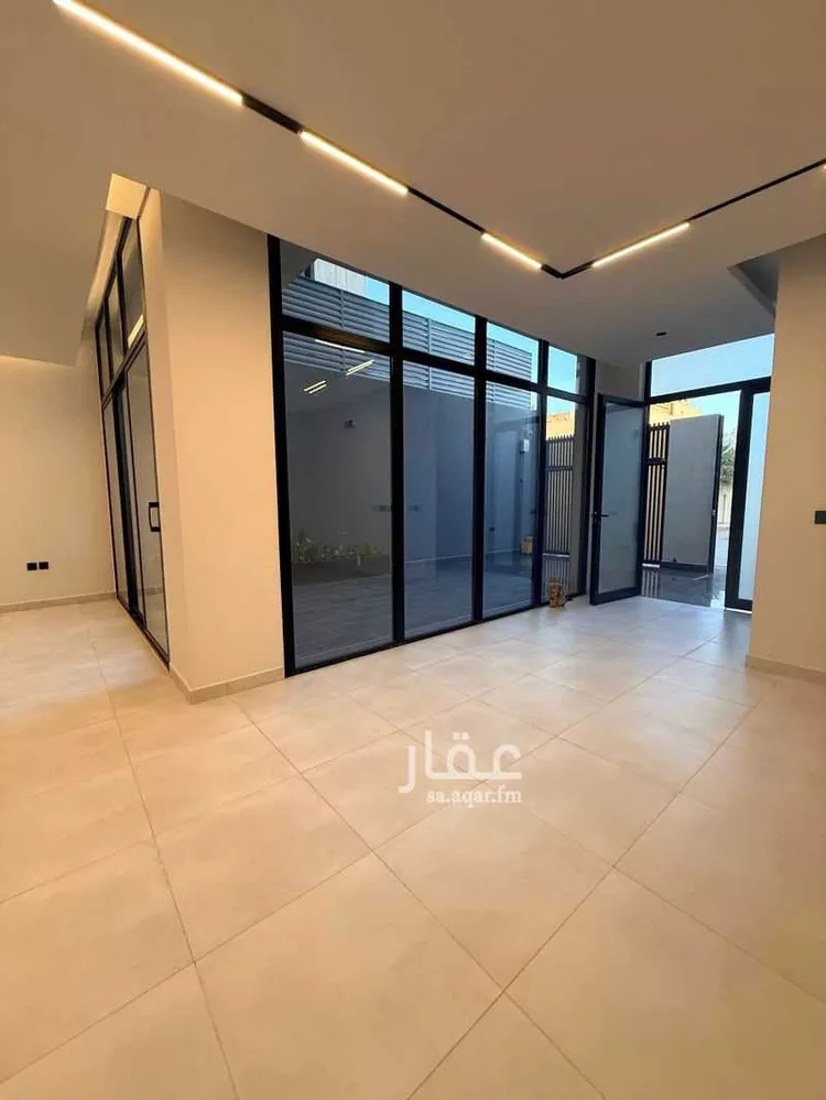 Floor for Sale in Riyadh Al Arid صورة 2