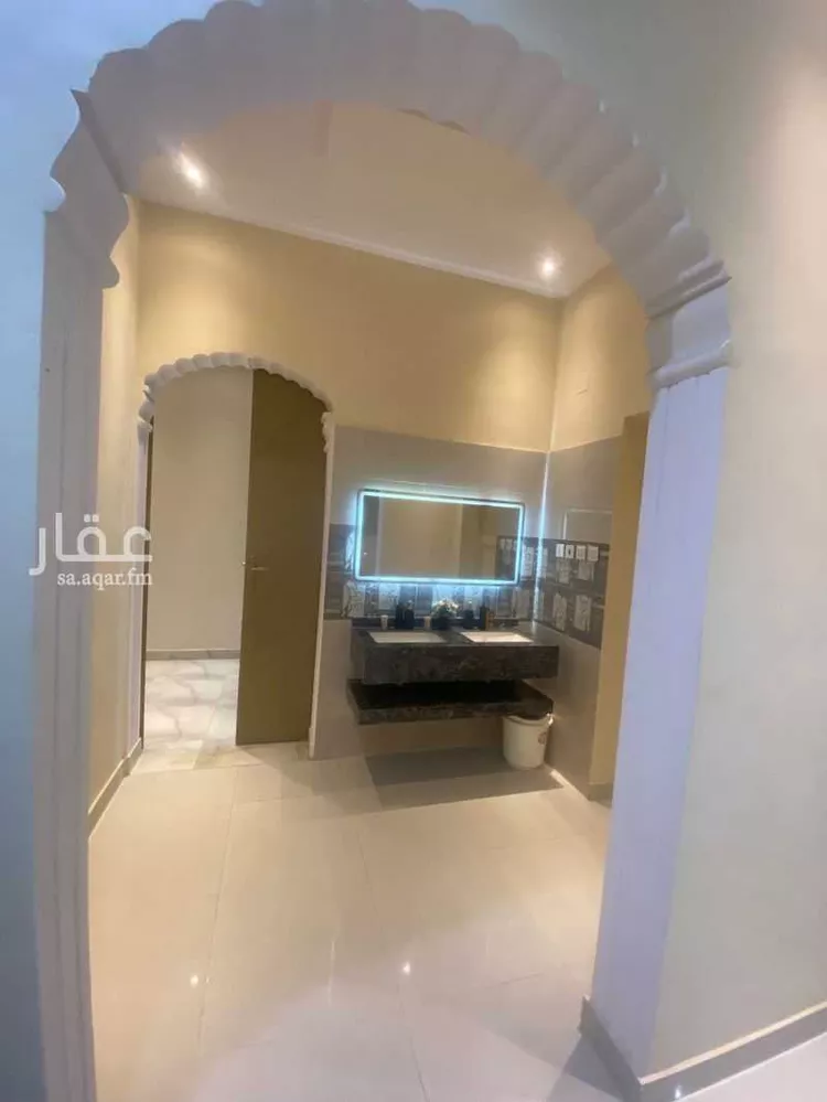 دور للبيع في شارع حبيب السلمي ، حي المدائن ، حائل ، منطقة حائل صورة 4