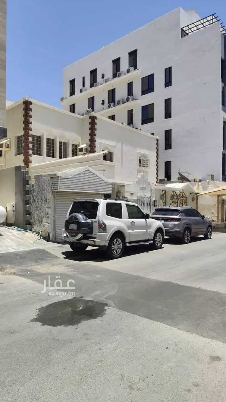 فيلا للبيع في شارع ازدهار المعرفة, حي النهضة, مدينة جدة, منطقة مكة المكرمة