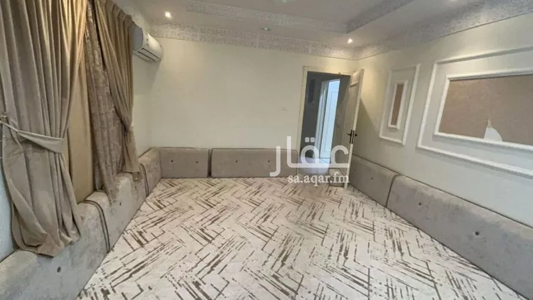 فيلا للبيع في شارع محمد بن المنذر, حي إشبيلية, مدينة الرياض, منطقة الرياض