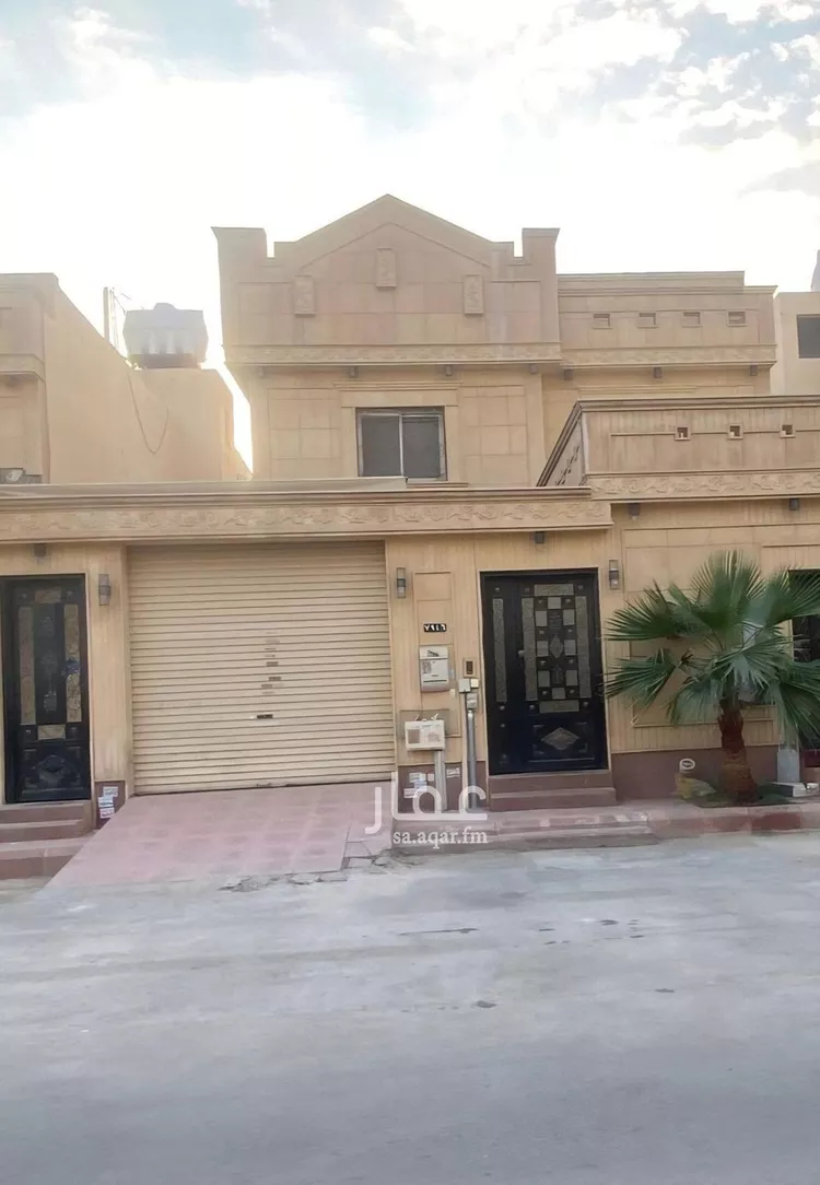 فيلا للبيع في شارع محمد بن المنذر, حي إشبيلية, مدينة الرياض, منطقة الرياض صورة 3