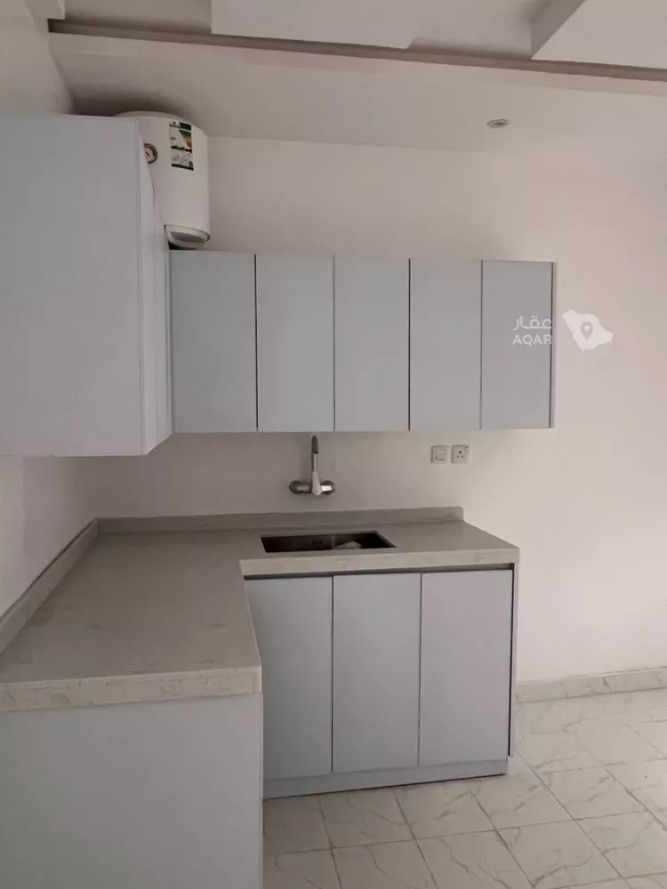 شقة للإيجار في شارع شهيد الدين ثم الوطن يحيى محمد يحيى الش, حي القيروان, مدينة الرياض, منطقة الرياض 5
