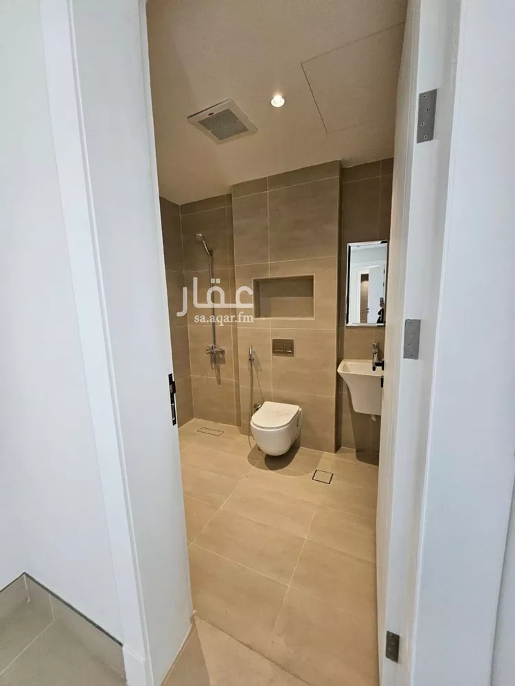 شقة للإيجار في شارع وادي السرح, حي الوادي, مدينة الرياض, منطقة الرياض صورة 3