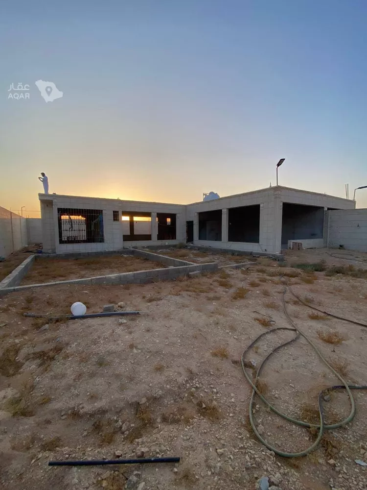 Rest House for Sale in Al Muzahimiyah Hazlulah 14