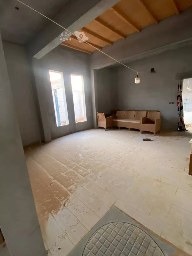 Rest House for Sale in Al Muzahimiyah Hazlulah 21