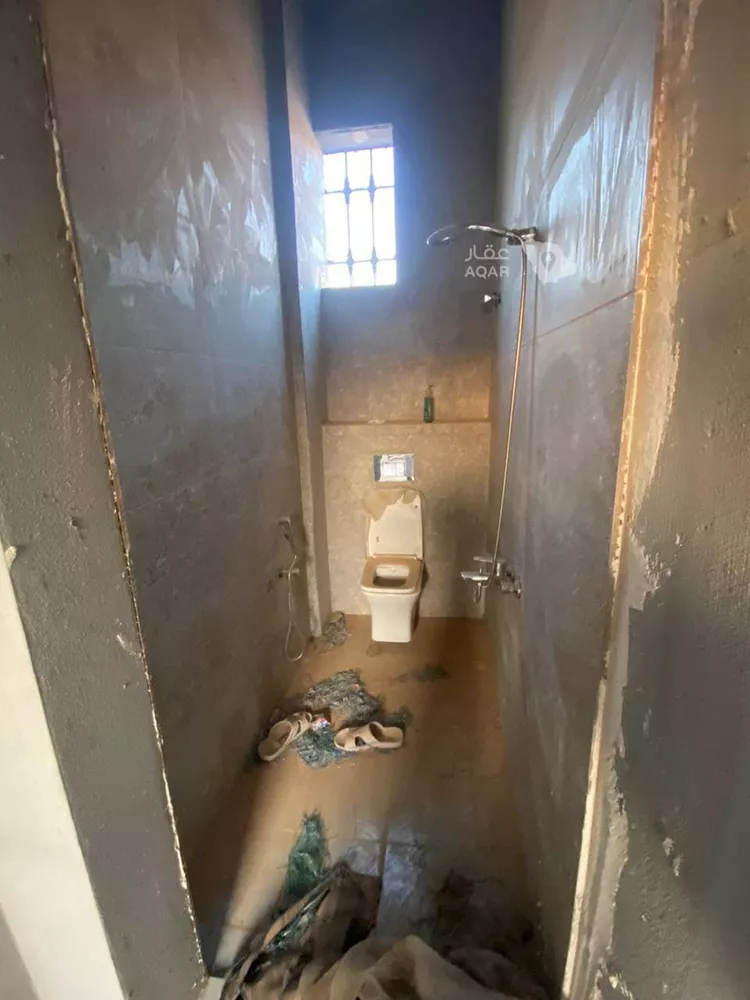 Rest House for Sale in Al Muzahimiyah Hazlulah 25