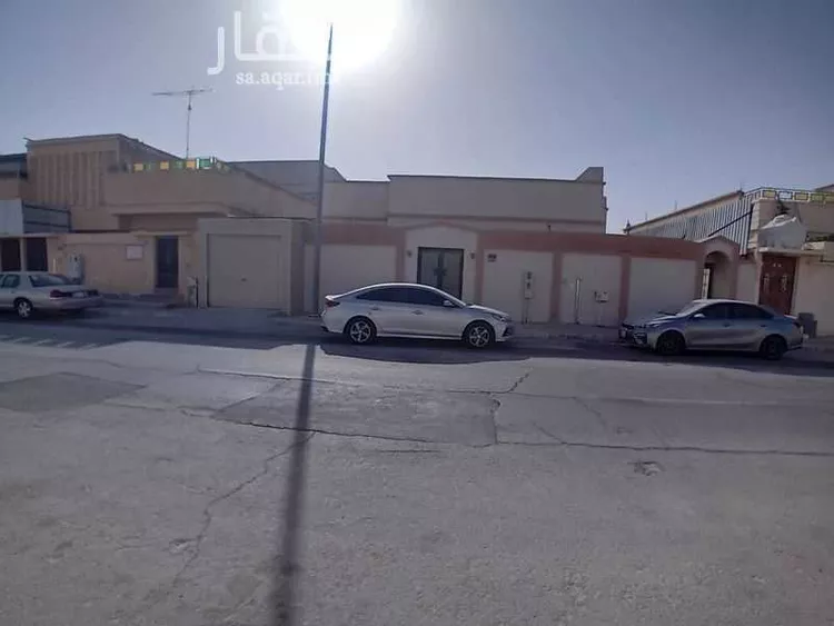 بيت للبيع في شارع المدينة 16 ، حي المدينة ، بقيق ، بقيق