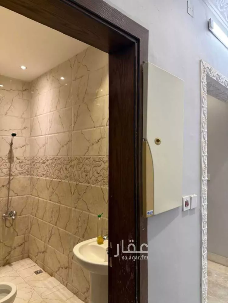 شقة للإيجار في شارع خلاد بن خالد, حي الورود, مدينة الرياض, منطقة الرياض صورة 3